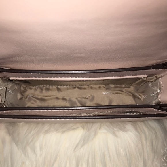 LAST 1!! •Michael Kors• Blush Pink Clutch - Picture 7 of 8